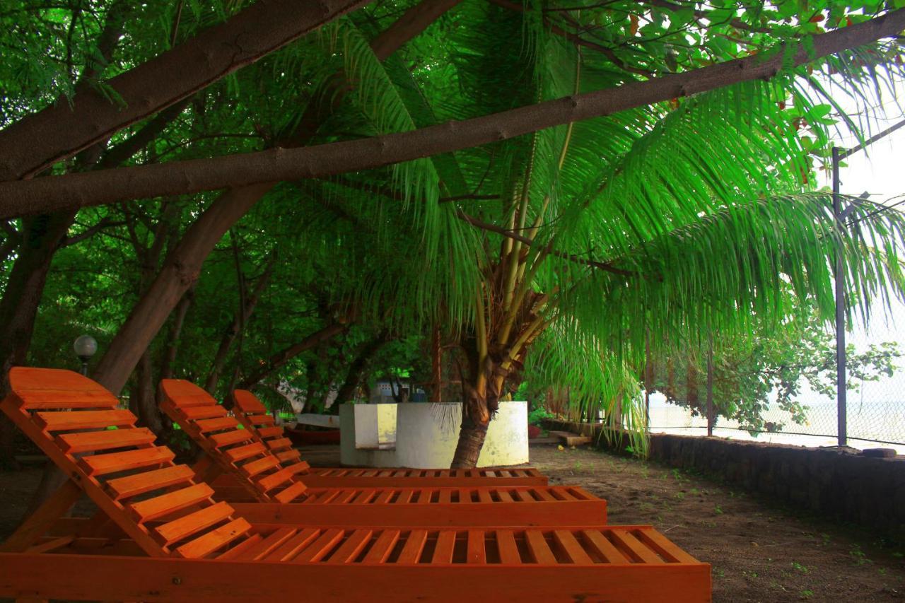 Fx72 Beach Resort ماوميري المظهر الخارجي الصورة